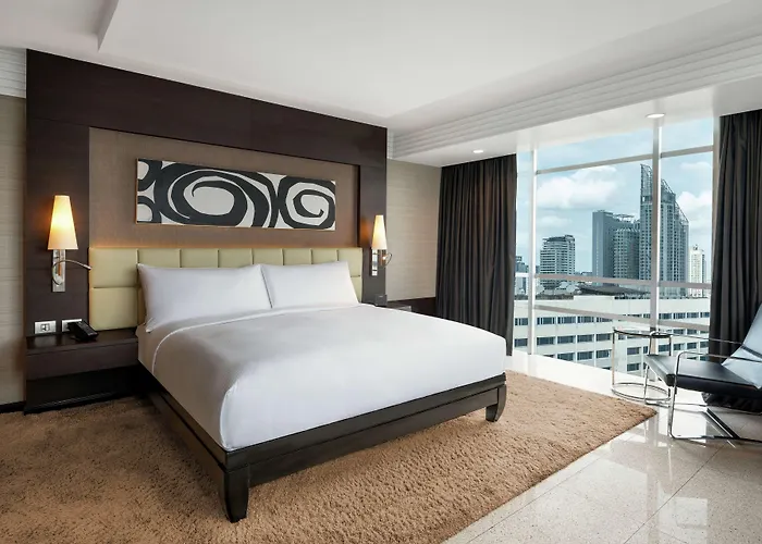 Doubletree By Hilton Ploenchit Hotel Bangkok