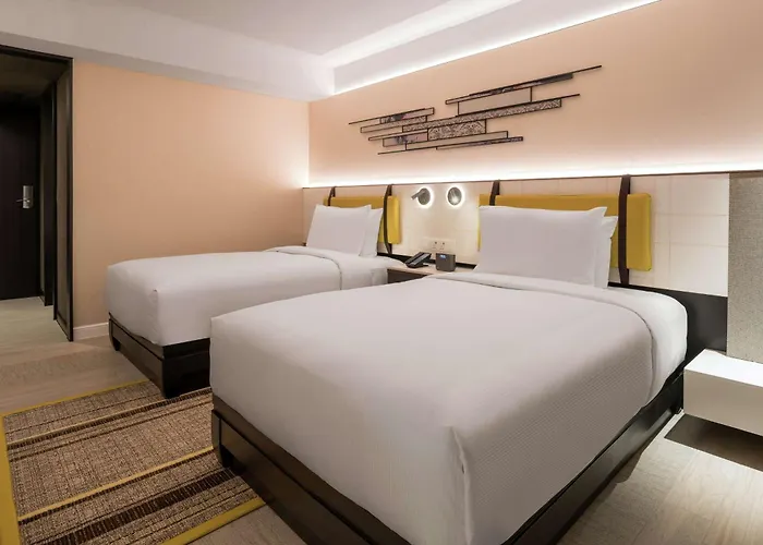 Hotel Doubletree By Hilton Ploenchit Bangkok