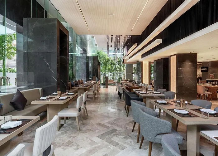 Hotel Doubletree By Hilton Ploenchit