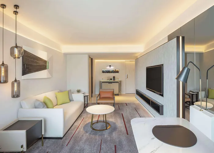 Hotel Doubletree By Hilton Ploenchit