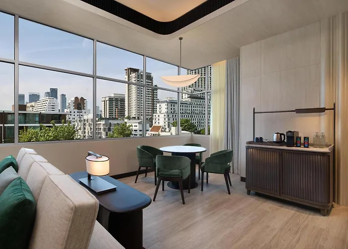 Hotel Doubletree By Hilton Ploenchit 5*