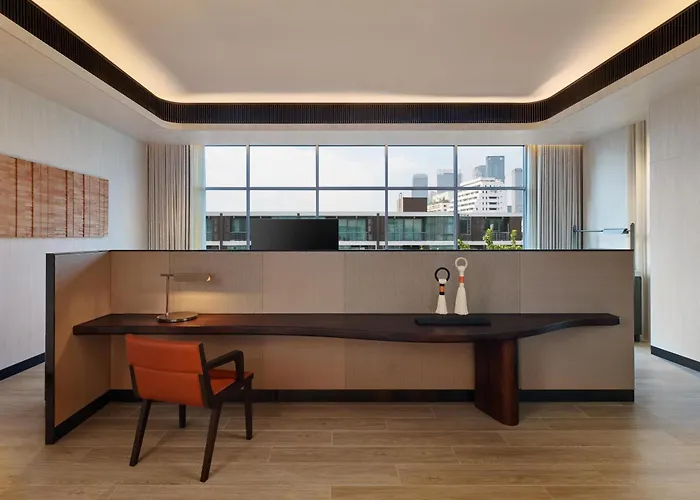Doubletree By Hilton Ploenchit 5*